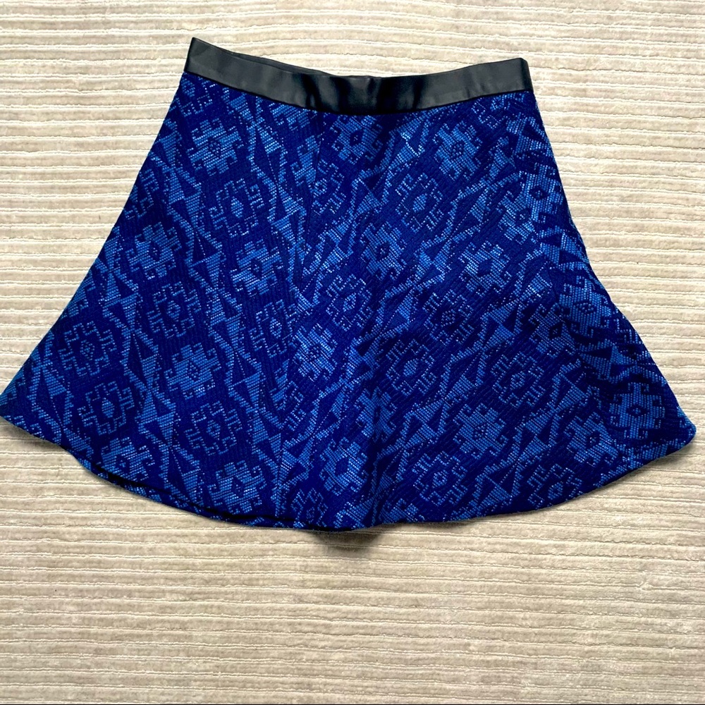 NWOT Zara faux leather trim skirt